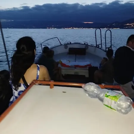 Botel Tour In Barca Trinacria Escursioni